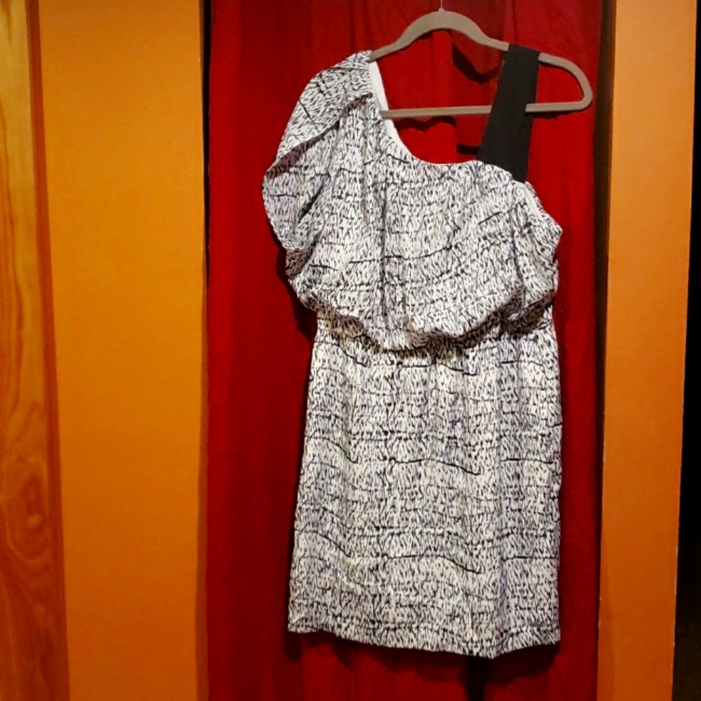 BCBGeneration, Size L, White and Black Cocktail Dress